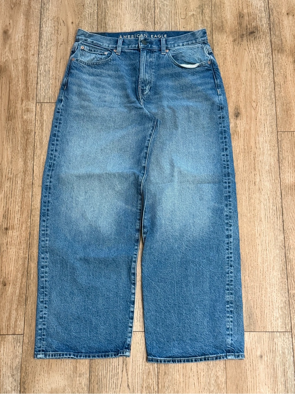 American Eagle Outfitters Men’s Super Baggy
